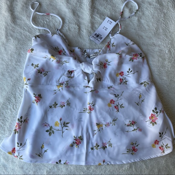 Abercrombie & Fitch Knot-front Cami  - Medium - Picture 2 of 6